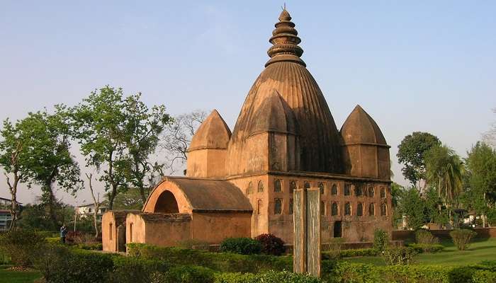 Sivasagar, c'est l'une des meilleur endroits touristiques en Assam