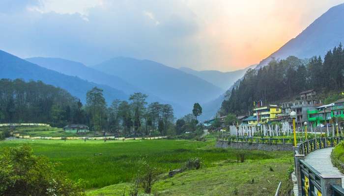 La vue magnifique de montagne de Uttarey, c'est l'une des meilleur escapades de week-end au départ de Kolkata