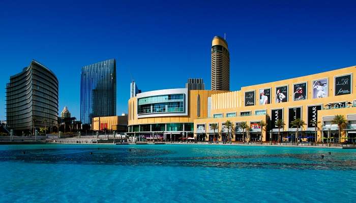 The Dubai Hills Mall is a visual treat that is very spacious and unique