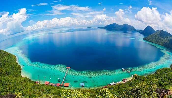 Borneo, Malaisie, C’est l’une des meilleur lieux à visiter en février dans le monde