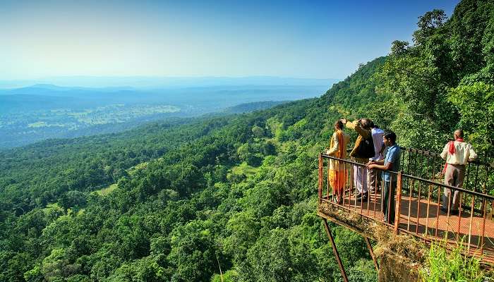 भारत के सर्वश्रेष्ठ हिल स्टेशन में से एक अमरकंटक है