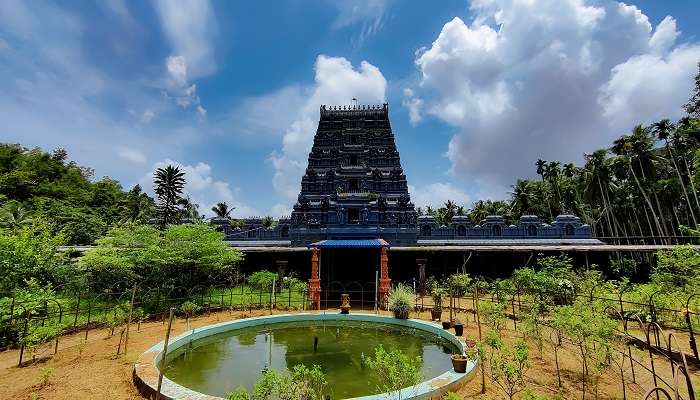 केरल की सर्वश्रेष्ठ यात्रा स्थलों में से कासरगोड पर्यटकों के बीच काफी प्रसिद्ध है
