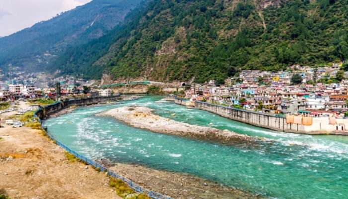 उत्तरकशी दिल्ली के पास घूमने के लिए सबसे लोकप्रिय स्थान है