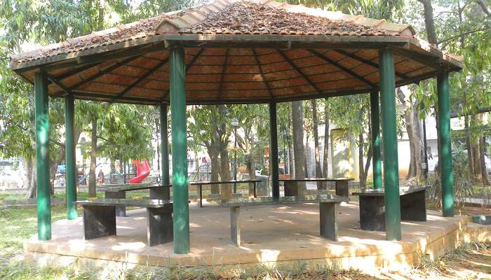 ओल्ड बैंगलोर रिज़ॉर्ट एक परिवार के लिए बैंगलोर में रिसॉर्ट्स में से एक है