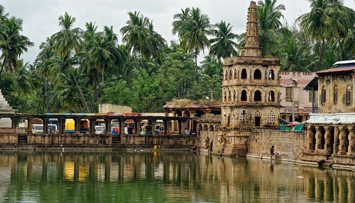 बनशंकरी अम्मा मंदिर बेंगलुरु में मंदिर है