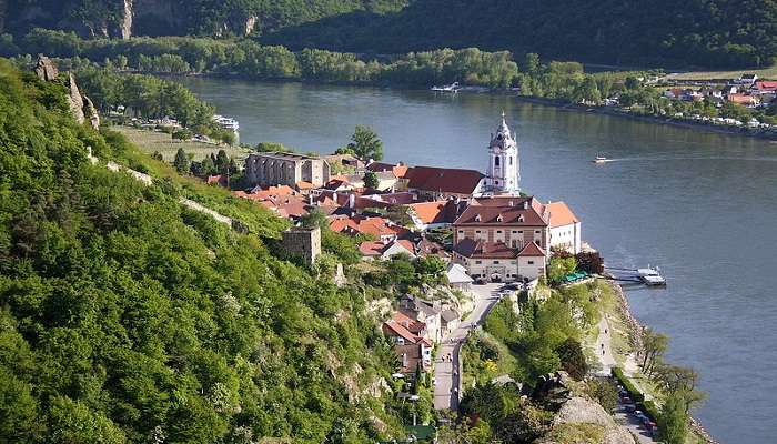 Durnstein derives its name from the Durnstein Castle. But unlike the castle, Durnstein is well-maintained and worth a visit.