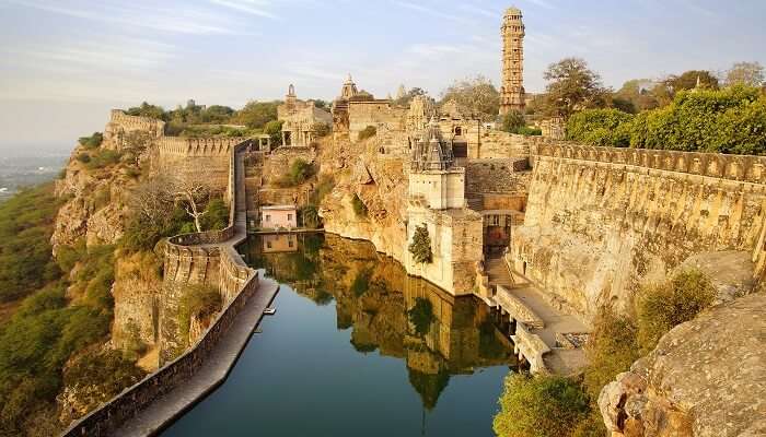 Fort de Chittorgarh, Rajasthan, C’est l’une des meilleurs lieux historiques célèbres en Inde