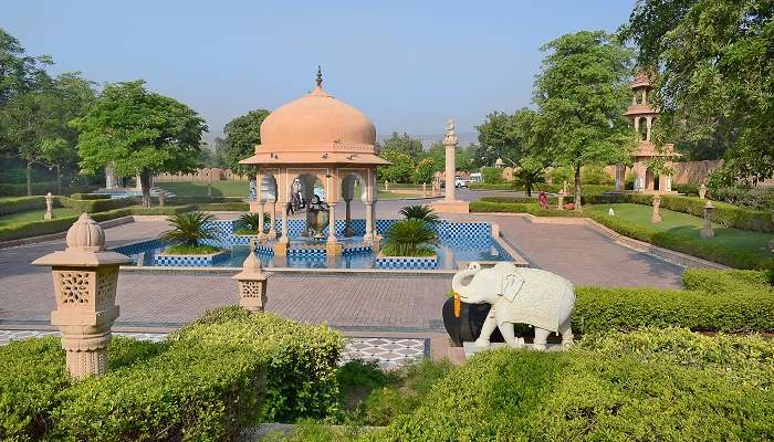 Hotel Oberoi RajVilas, Jaipur, C’est l’une des meilleur hôtels 7 étoiles dans le monde