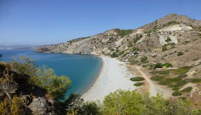 Plage Del Cañuelo, C’est l’une des meilleurs plages en Espagne