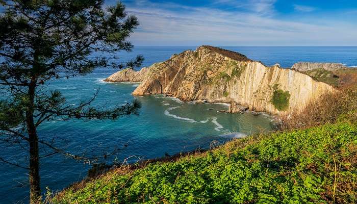 Playa de Silencio, C’est l’une des meilleurs plages en Espagne