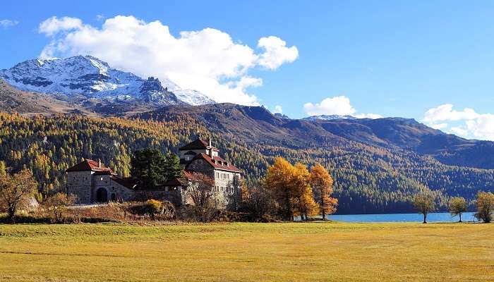 St Mortiz, C'est l'une des meilleurs attractions touristiques de la Suisse