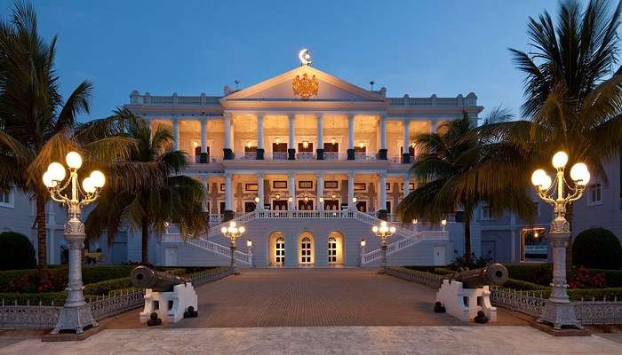 Taj Falaknuma à Telangana, Inde, C’est l’une des meilleur hôtels 7 étoiles dans le monde