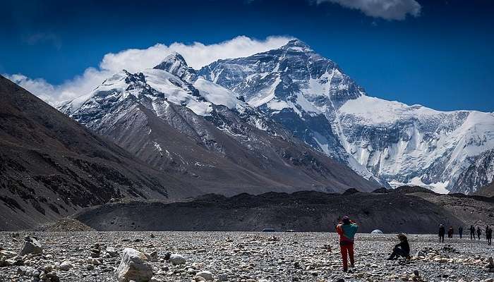 दार्जिलिंग में एडवेंचर स्पोर्ट्स में से एक ट्रैकिंग है