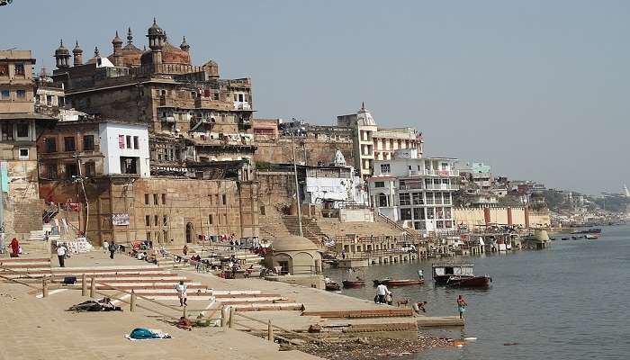 वाराणसी भारत में सर्वश्रेष्ठ पारिवारिक छुट्टियाँ बिताने की जगहें है