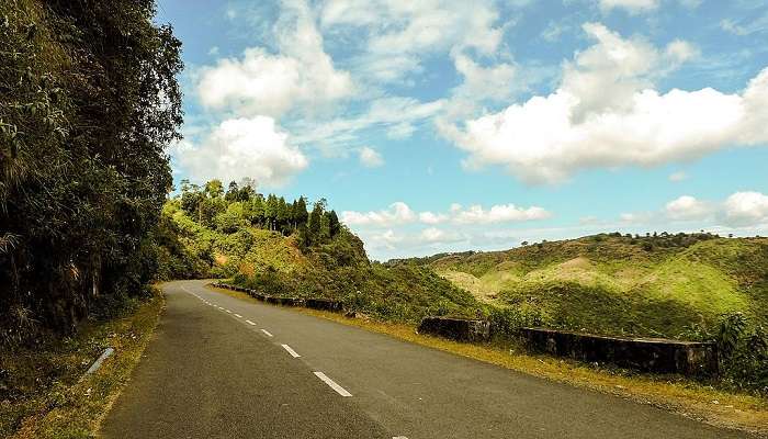 शिलांग भारत में सर्वश्रेष्ठ पारिवारिक छुट्टियाँ बिताने की जगहें है