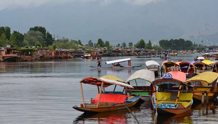 श्रीनगर कटरा का सबसे अच्छा हिल स्टेशन है