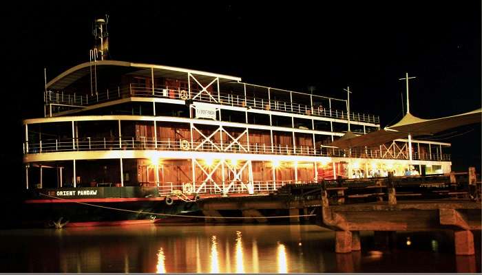 Croisière sur la rivière SarawakCroisière sur la rivière Sarawak