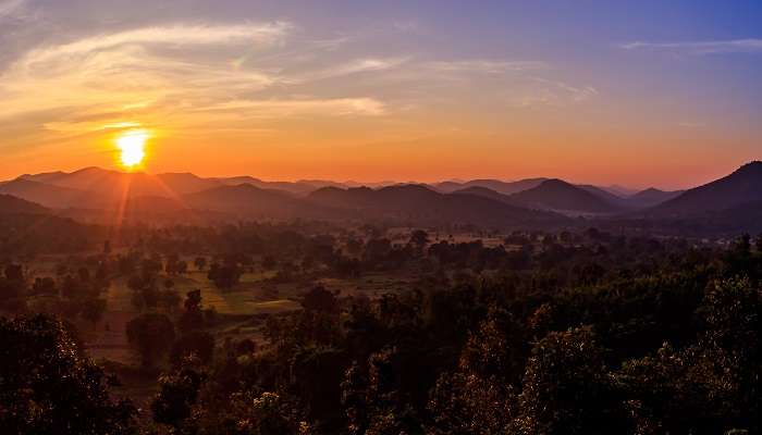 Mesmerising sunset at Daringbadi.