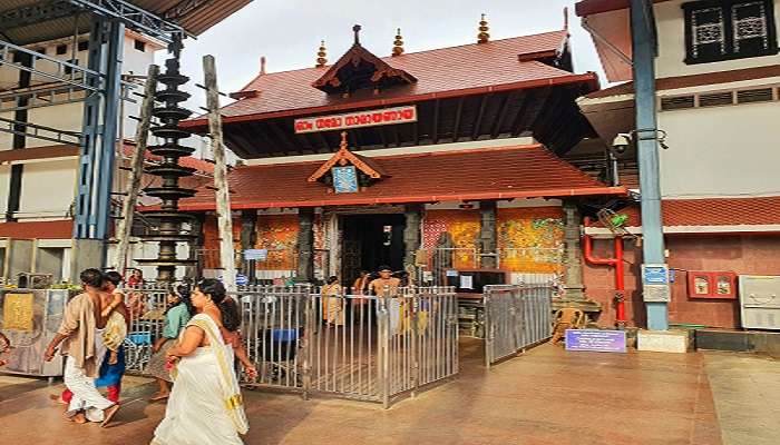 The view of the mandir in Kerala.