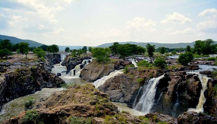 Hogenakkal Falls mist during the evening