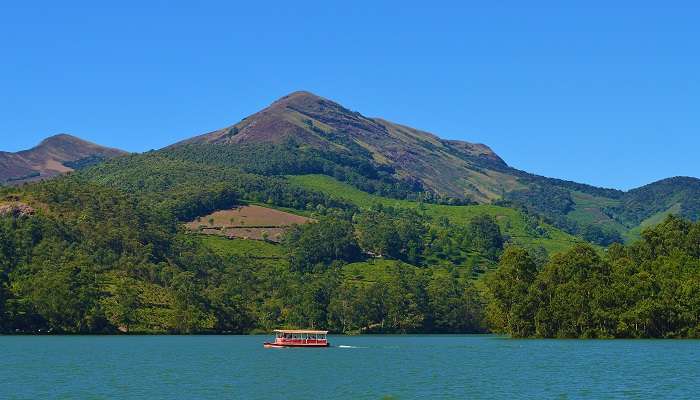 The scenic vista of Kundala Lake, Munnar