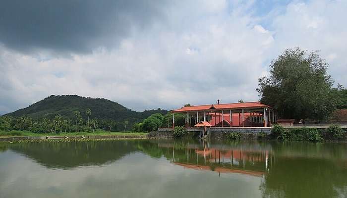Nelliklangara Bhagavathi Temple, one of the devi temples in Nenmara