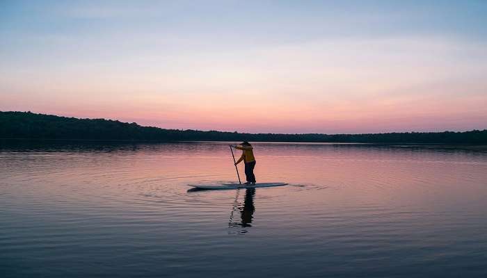 Stand Up Paddle, C’est l’une des meilleures activités aventureuses à Singapour