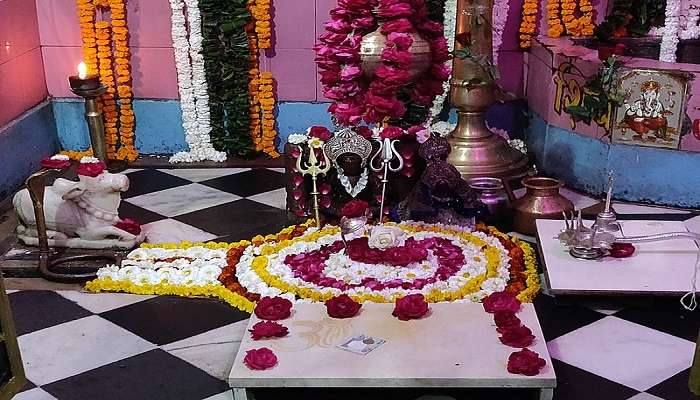 Lord Shiva idol at Kovalam Shiva Temple
