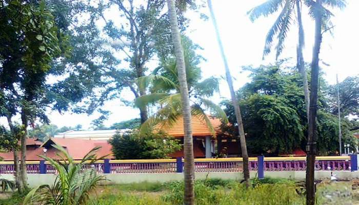 Velorvatom Siva Temple in Cherthala