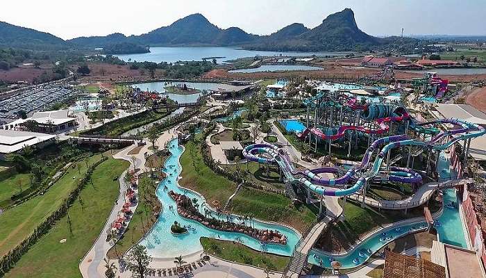 Boomerango water ride at Ramayana Water Park, Thailand