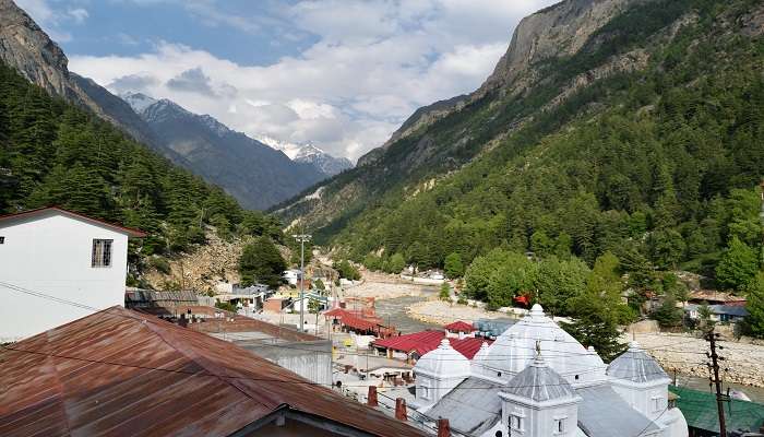 Origin of River Ganga, Gangotri Dham in Uttarakhand