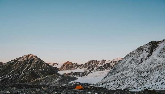 stay at the stunning camps in snow. 