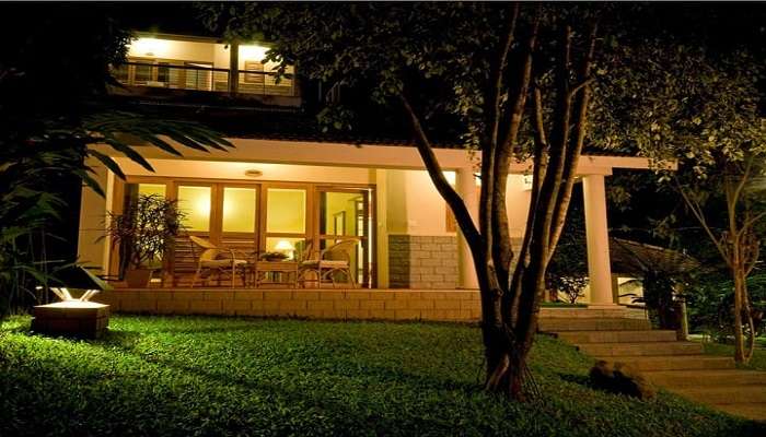 Cardamom County Resort features an outdoor swimming pool for all the guests