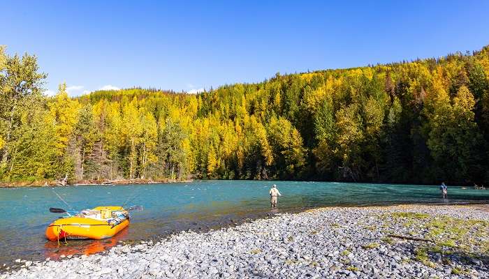 Enjoy rafting at the tirthan river and get the crystal clear water.