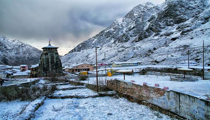 Full View of Kedarnath Town