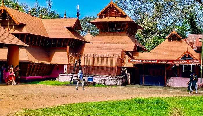 Kodungallur Bhagavathi Temple is a famous spot near 36 Palm Resort Cherai.