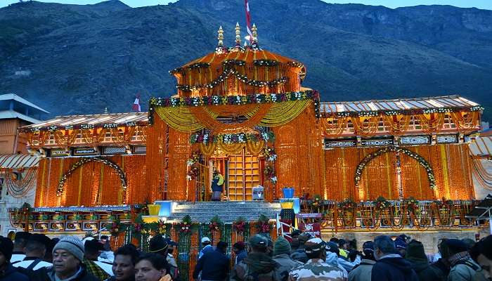 Charan Paduka Dham to Experience Peace and serenity