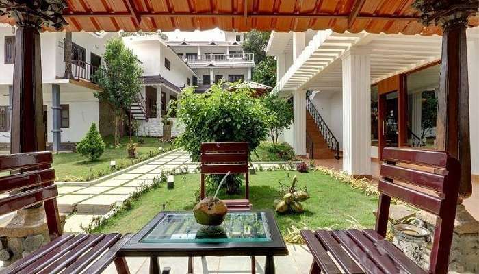 The Sterling Thekkady Resort provides rooms with all modern features and amenities like flat screen TVs, complimentary Wifi, etc