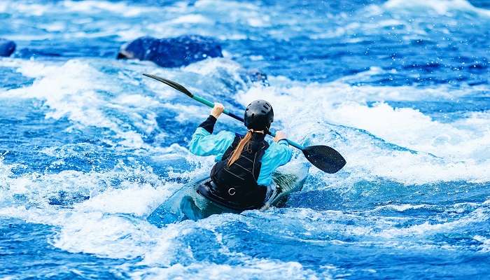 Play fun filled water sports at Splash Adventure Water Sports Kochi, which is close to the Vaikom temple Kerala 