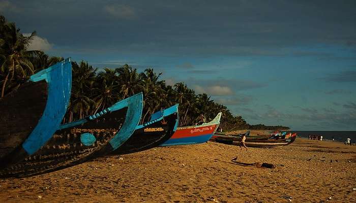 enjoy at chavakkad beach