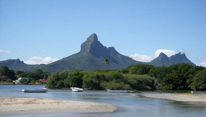 Mauritius, best places to visit in December in the world