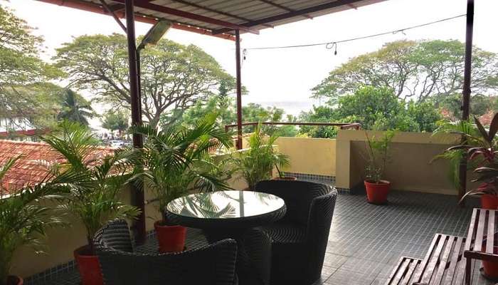 If you are looking for an ideal place to stay, Fortkochi Beach Inn may be perfect for you