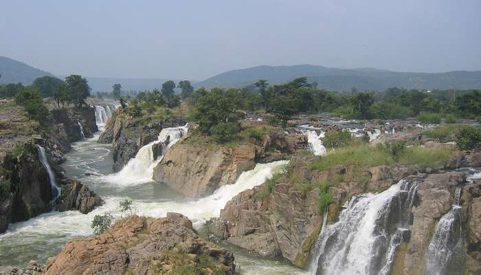 A delightful view of Hogenakkal Falls in Karnataka