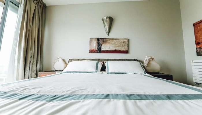 Hotel Green Oasis is one of the best places to stay here