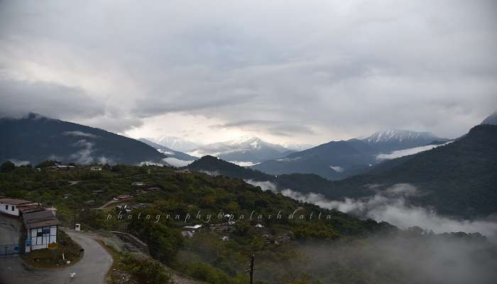 Hunli is a town and head office of Hunli-Desali Tehsil of Lower Dibang Valley