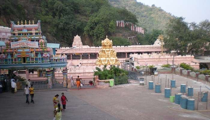 Visit Kanaka Durga temple (or Sri Durga Malleswara Swamy Varla Devasthanam), near Prakasam barrage Vijayawada