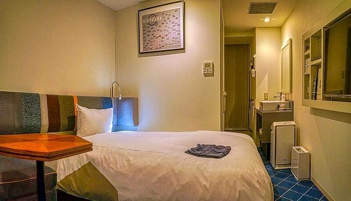 Bedroom of one of the best hotels in Mannarkkad