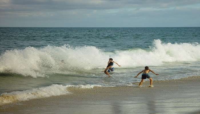 the environment of Niladri Beach is quite calm and the water is clear