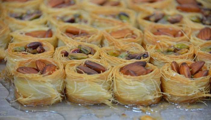 A popular middle eastern dessert- Bird’s nest.Al Taza is the top choice for continental taste.