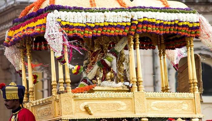 Panmana Ashram is the best place to witness the cultural events.